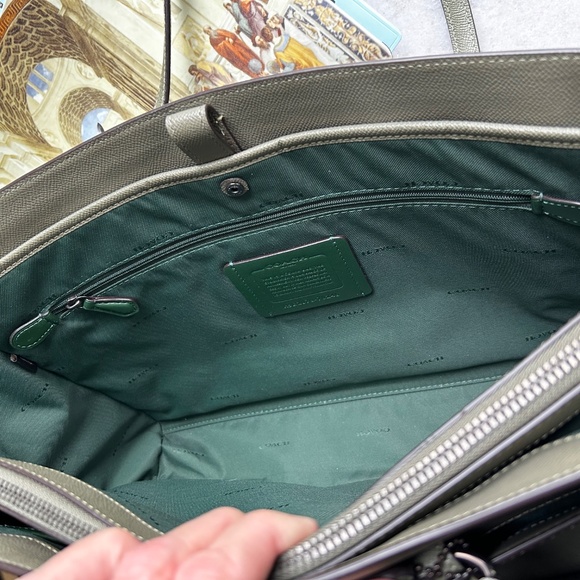 Coach Professional Bag Set - Picture 4 of 16